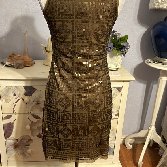 Max Studio Bronze Beauty - Picture 8 of 9